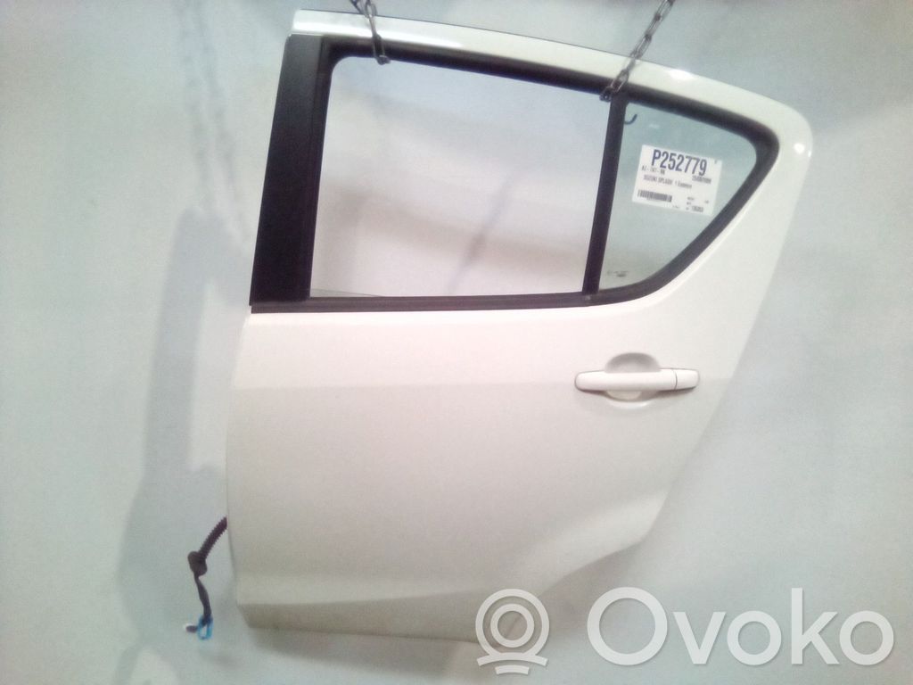 Suzuki Splash Galinės durys 