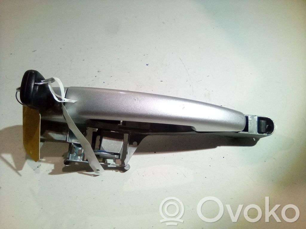Peugeot 207 Etuoven lukko (kahvan vieressä) 