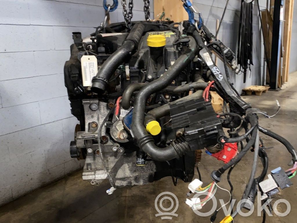Variklis   8201246265,K9K6770
