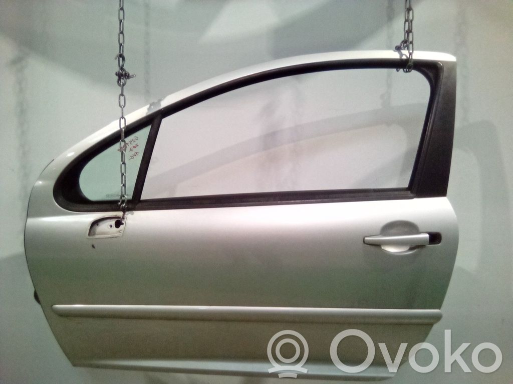Puerta delantera   9002AN