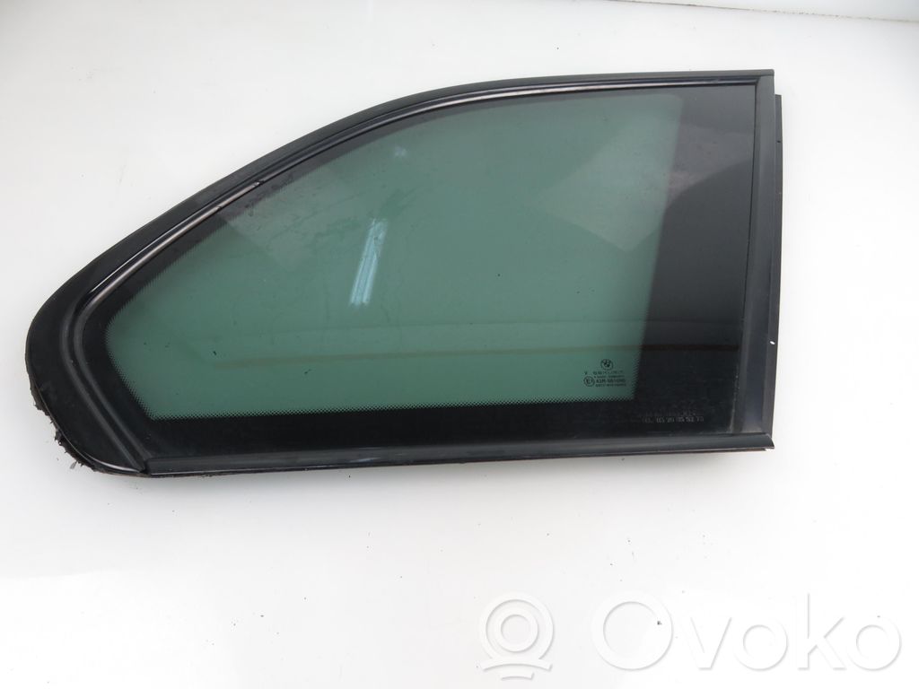 Rear side window
