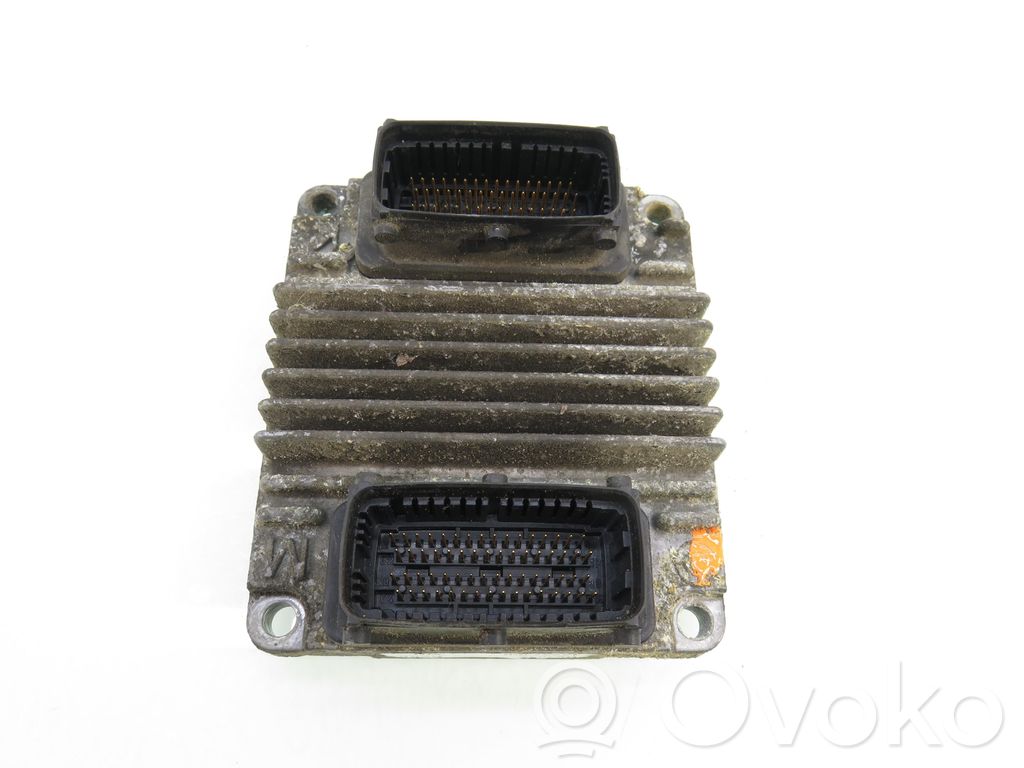 Opel Combo C Engine control unit/module 
