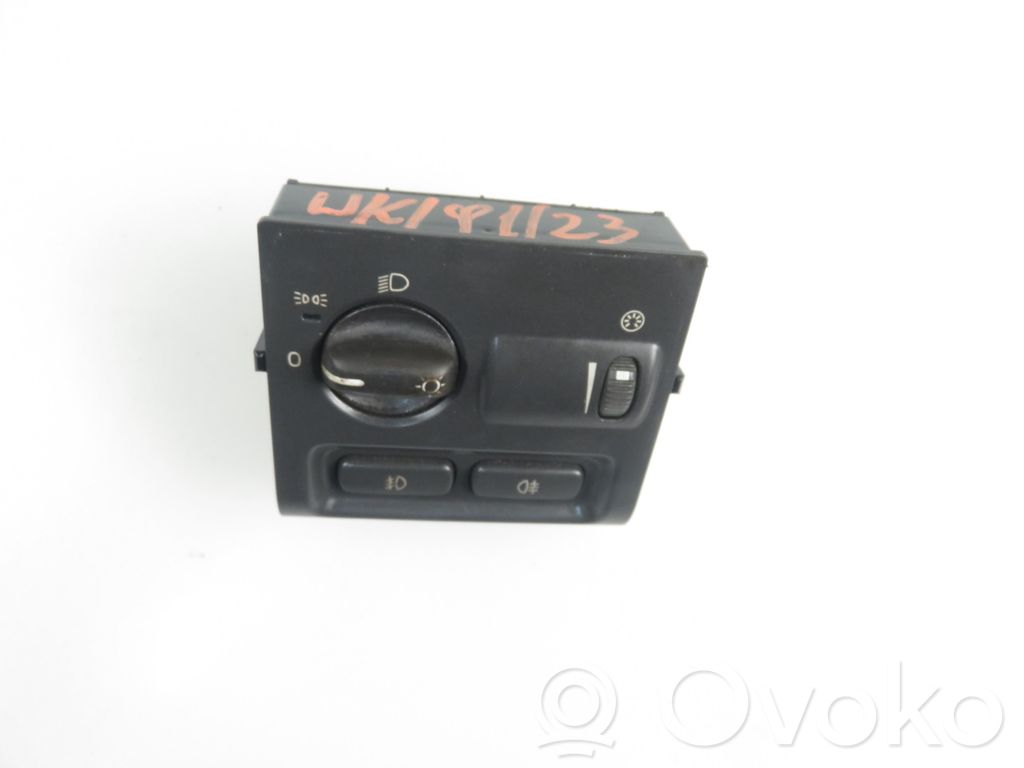 Light switch   30613943,30613943