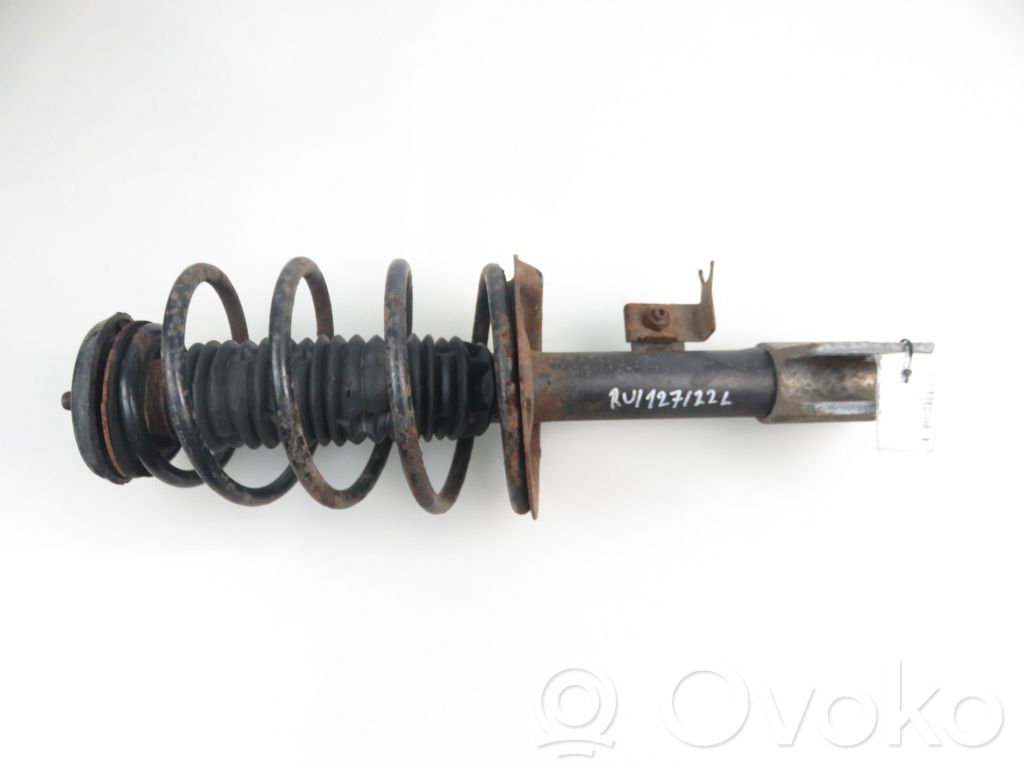 Front shock absorber with coil spring