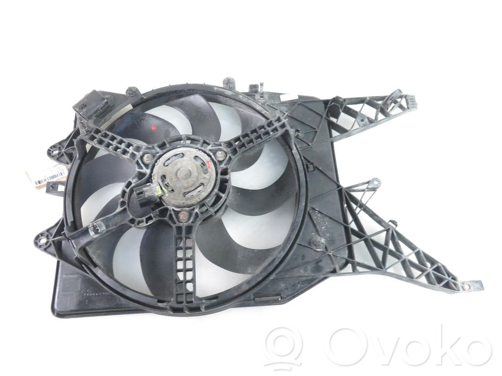 Opel Corsa D Ventilatoru komplekts 