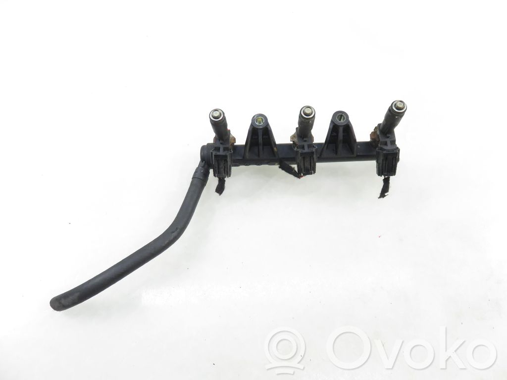 Volkswagen Polo IV 9N3 Rampă alimentare injectoare 