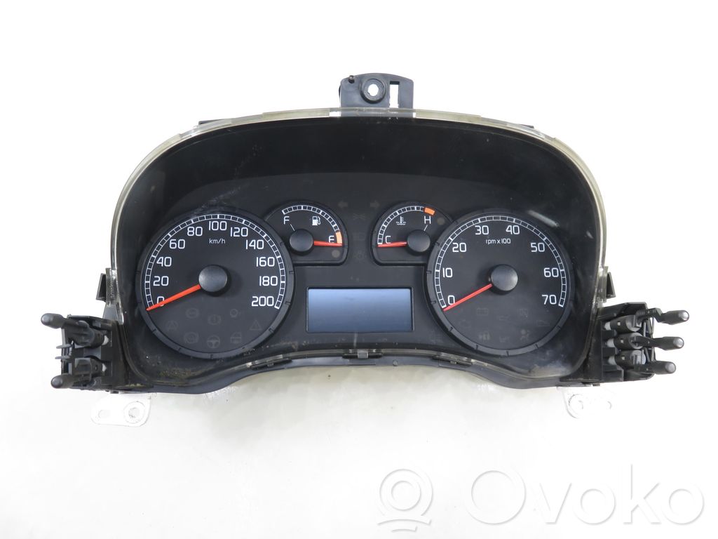 Speedometer (instrument cluster)   51761688,51761688