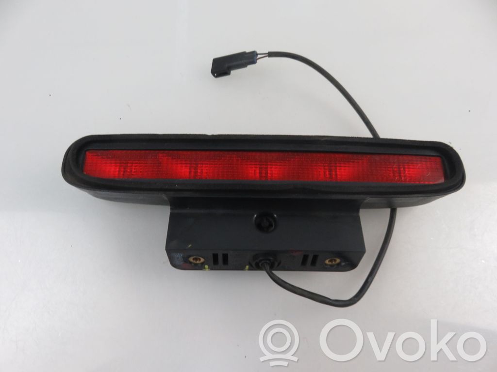 Ford Transit Third/center stoplight 