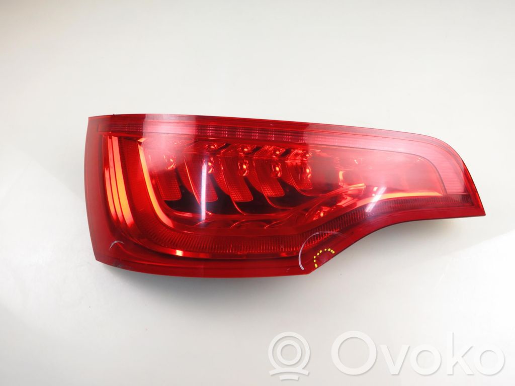 Rear/tail lights   4L0945093F,4L0945093F