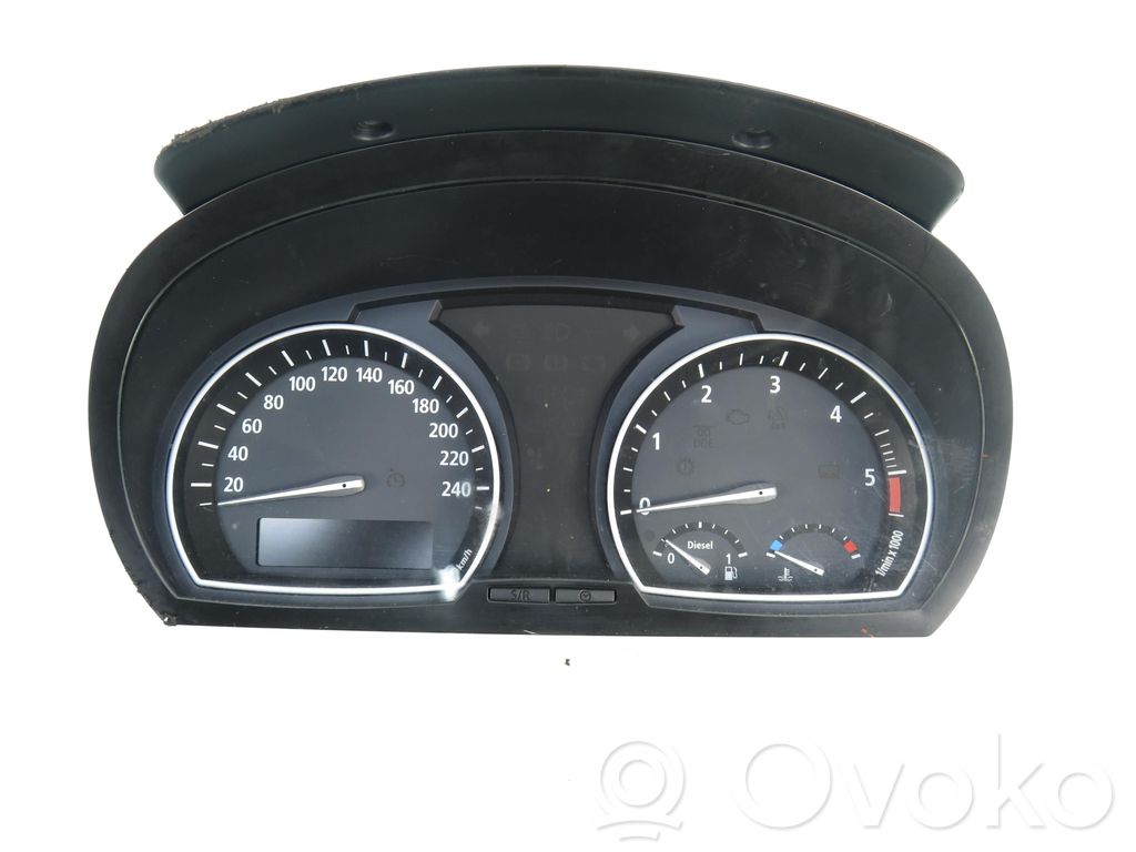 BMW X3 E83 Speedometer (instrument cluster) 