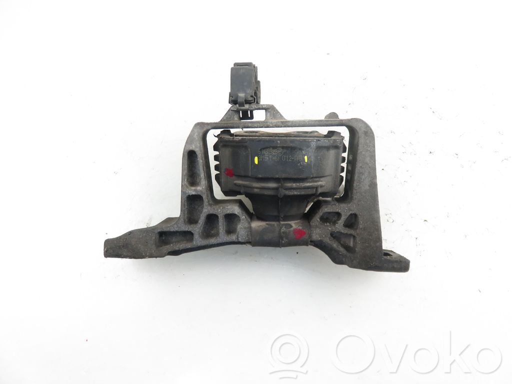 Ford Focus Engine mount vacuum valve 