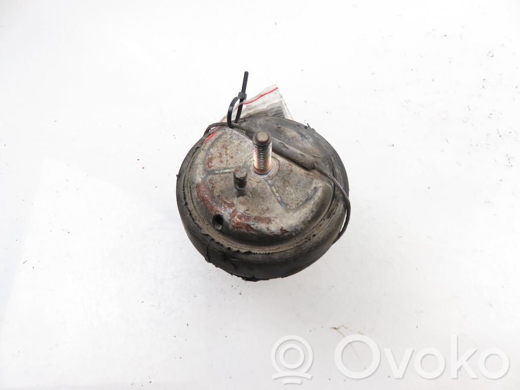 Volvo S70  V70  V70 XC Engine mount vacuum valve 