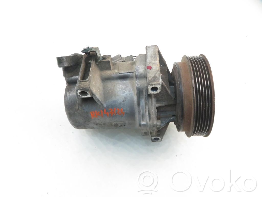 Air conditioning (A/C) compressor (pump)   8201025121B,8201025121B