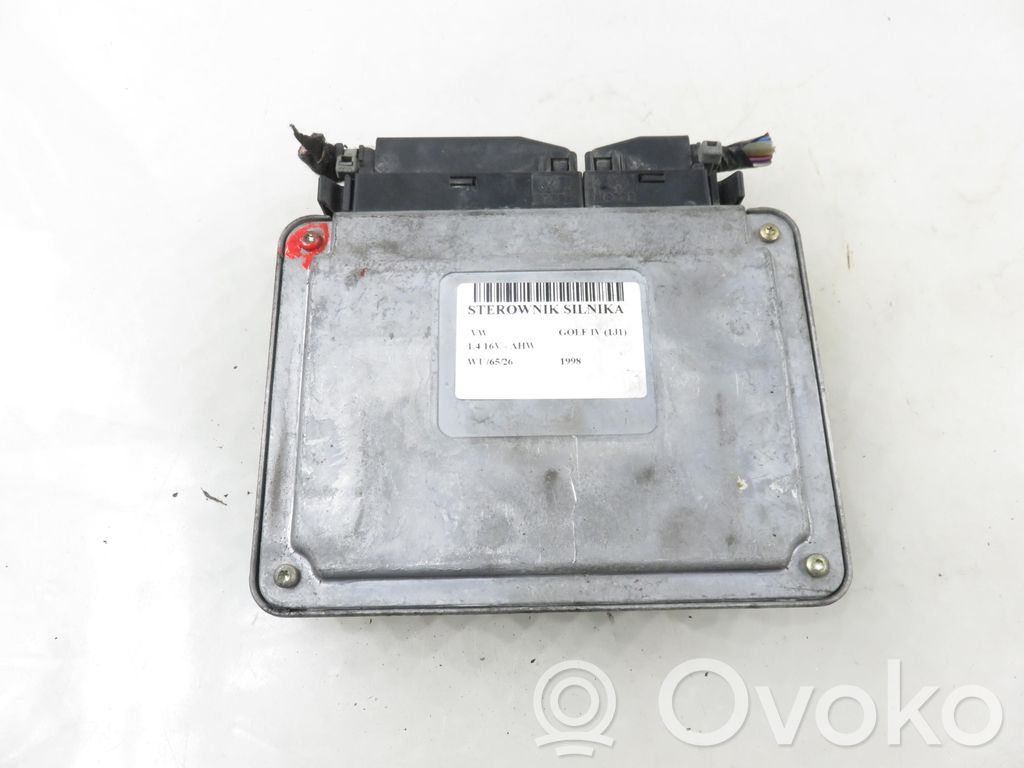 Volkswagen Golf IV Engine control unit/module 
