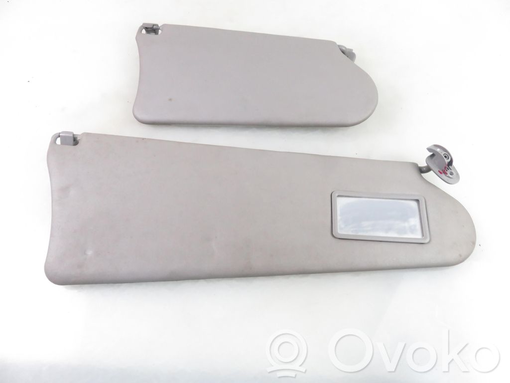 Sun visor clip/hook/bracket