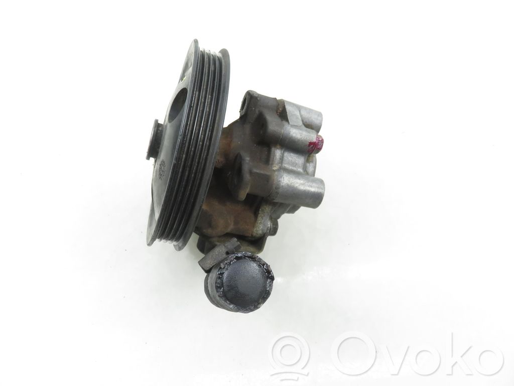 Ohjaustehostimen pumppu   4668252,4656402AE,4656402AE,4668252