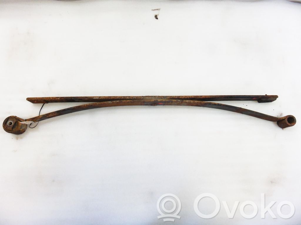 Rear leaf spring
