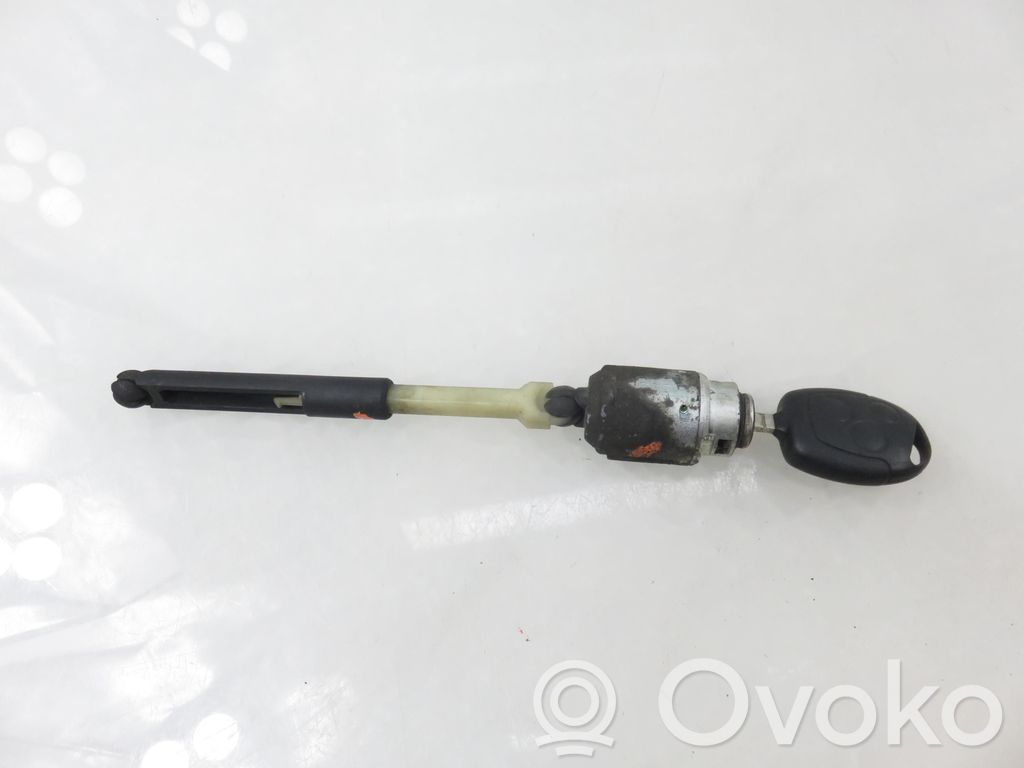 Engine bonnet/hood lock/catch