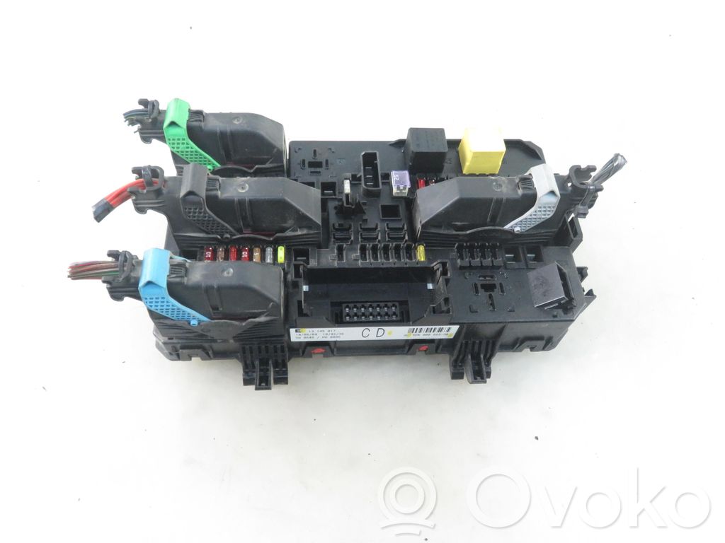 Opel Astra H Korin keskiosan ohjainlaite 