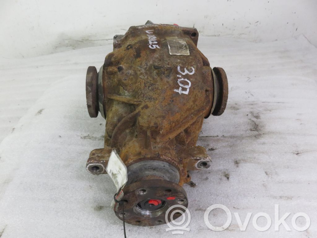 BMW X3 E83 Rear differential 