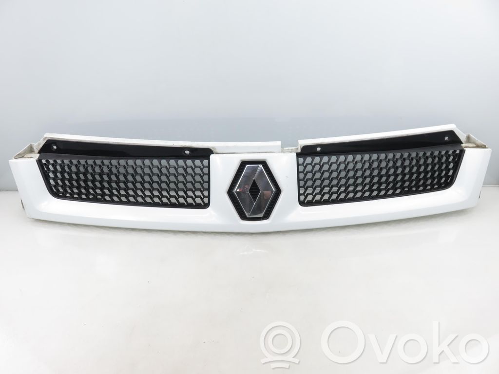 Grille de calandre avant   8200233765,8200233765