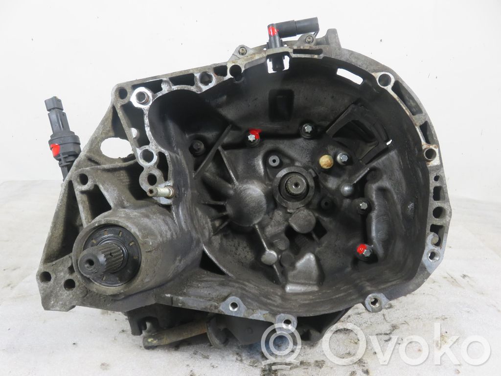 Renault Thalia I Manual 6 speed gearbox 