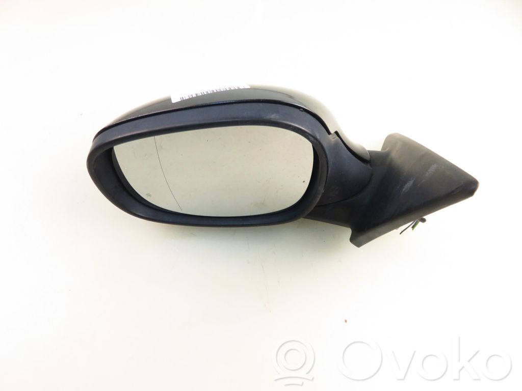 Front door electric wing mirror