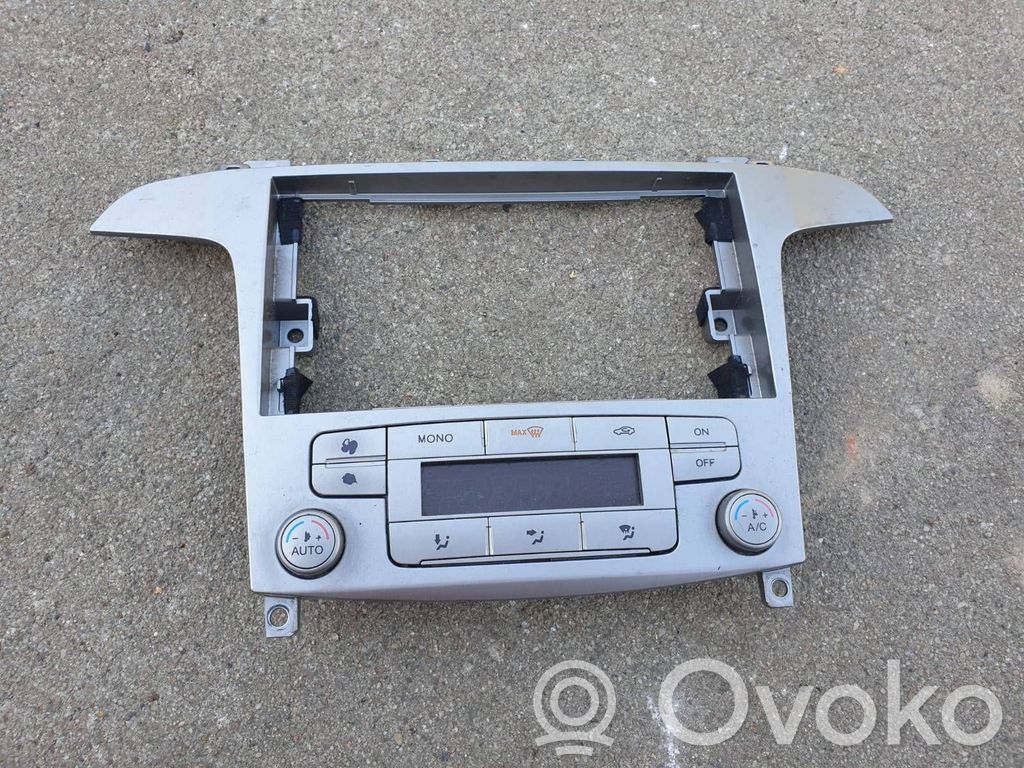 Climate control unit   7S7T18C612AB,W8AA02221