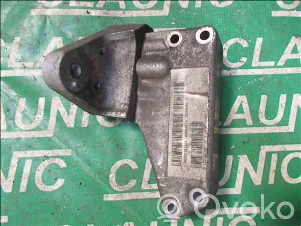 Variklio tvirtinimo kronšteinas   A6390101200,SM0112016992