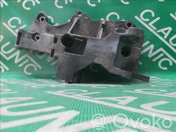 Generatoriaus kronšteinas   038903143AE