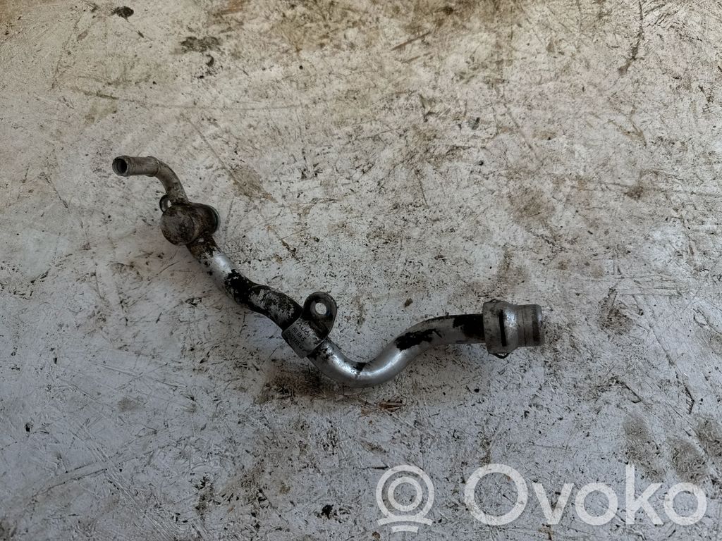 Audi Q7 4L Engine coolant pipe/hose 
