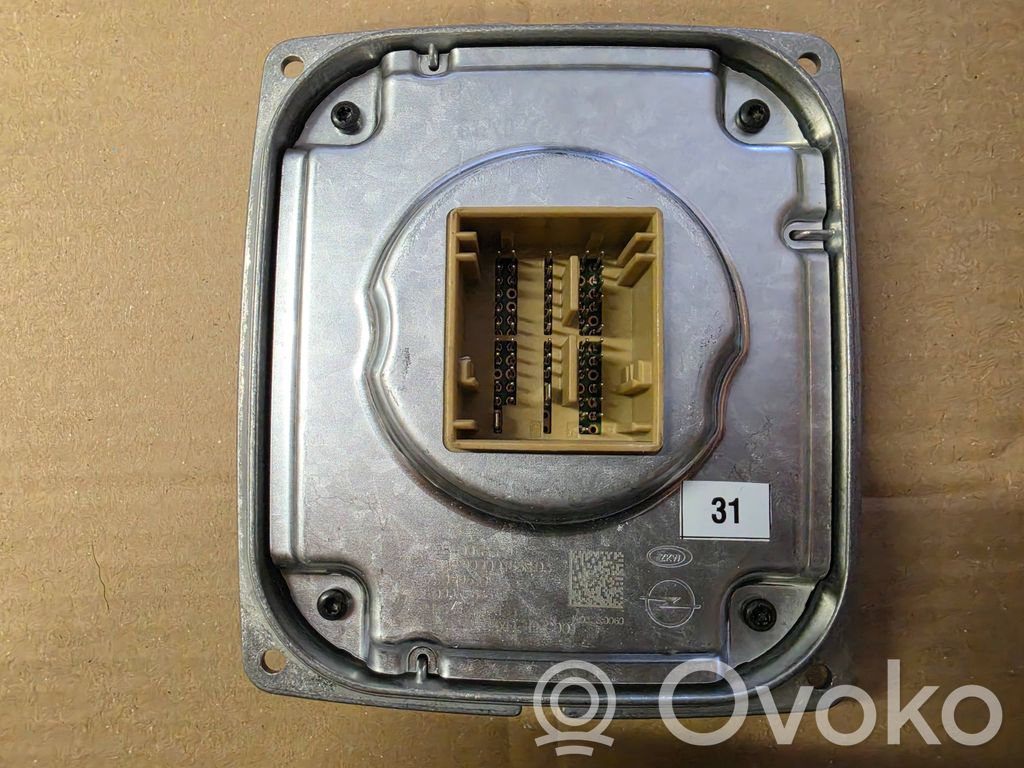 Opel Insignia B Moduł sterujący statecznikiem LED 