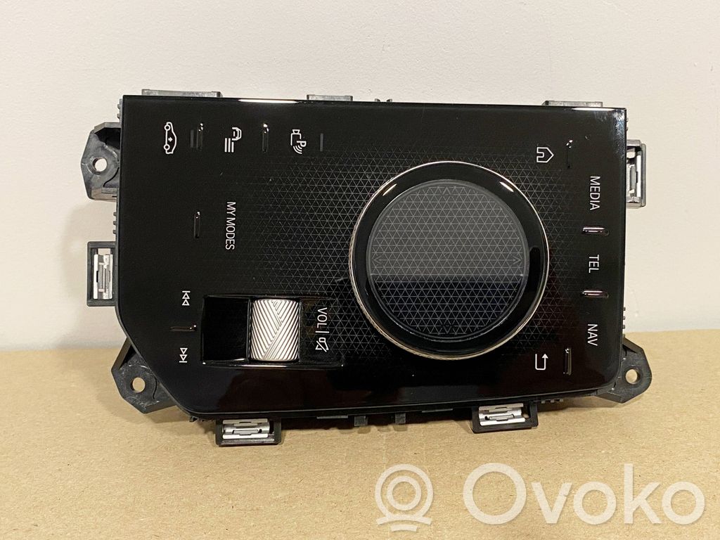 Central console control unit   5A73B23