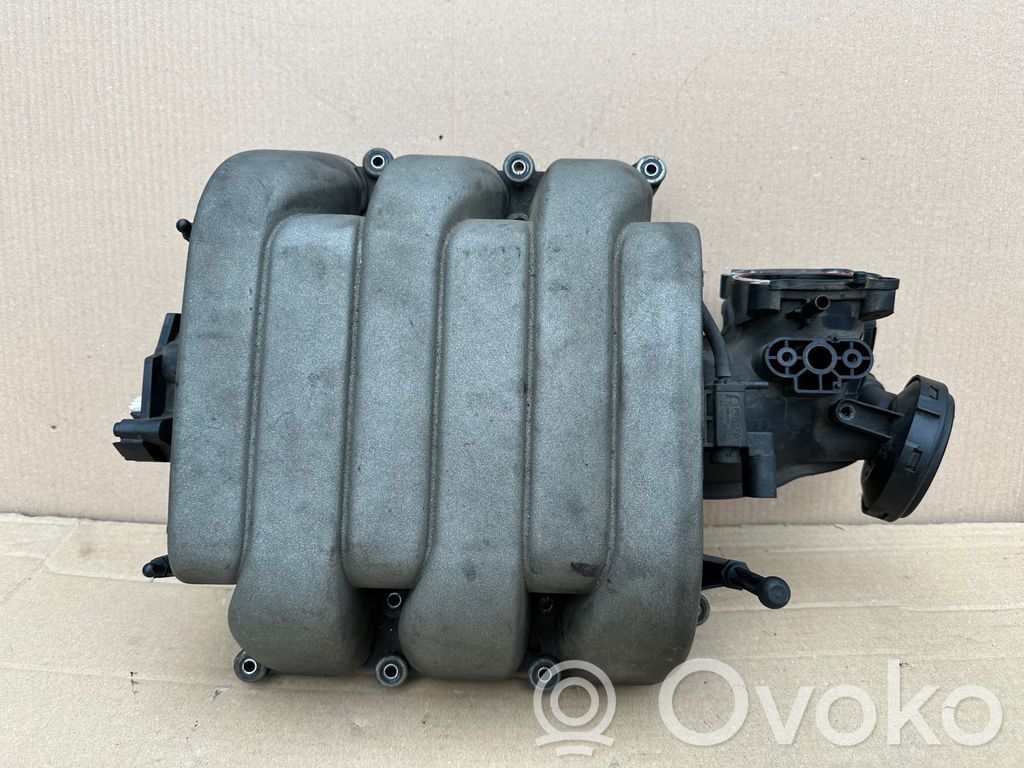 Audi A6 S6 C6 4F Colector de admisión 