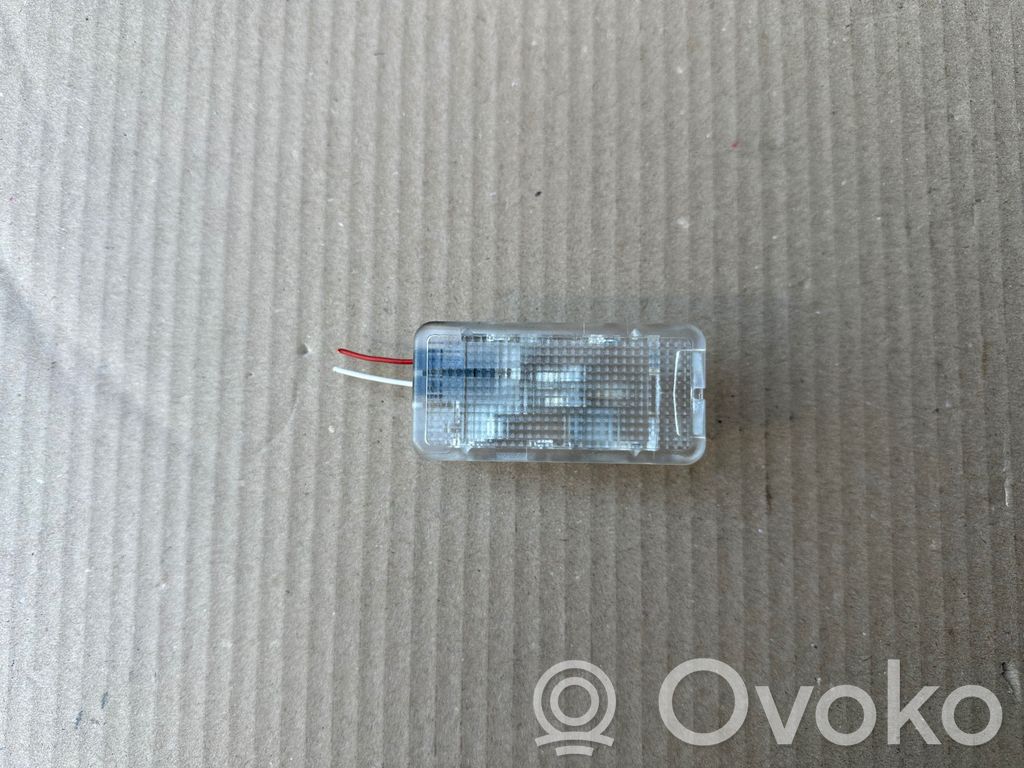 Renault Clio IV Bagāžnieka apgaismojums 