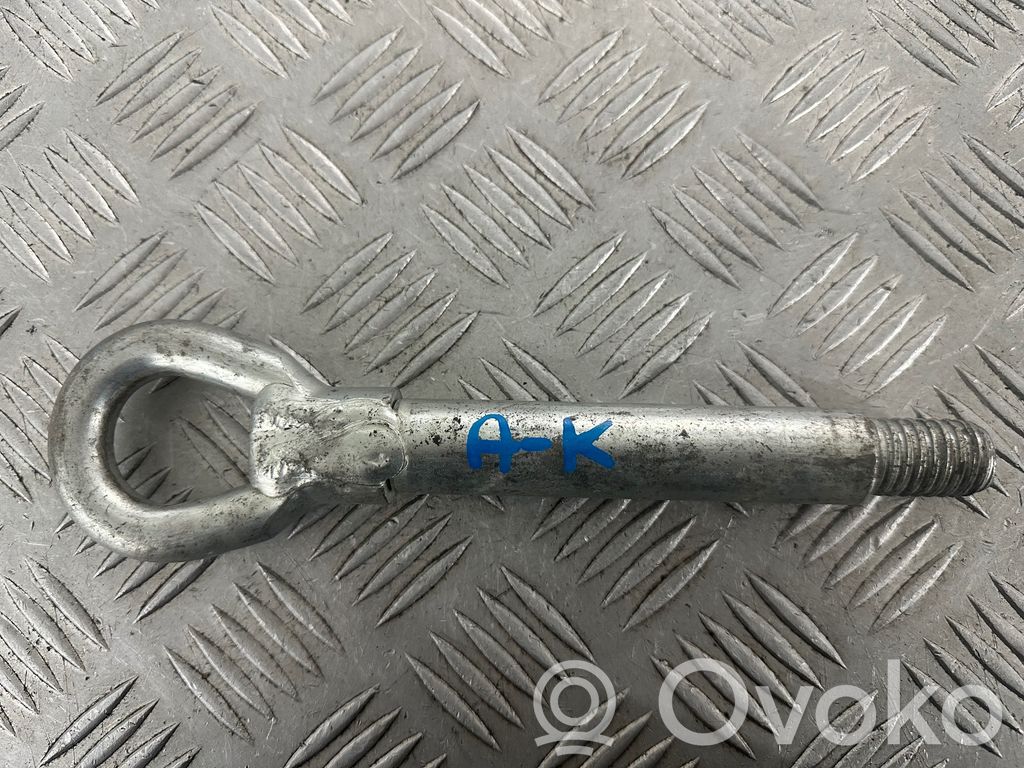 Opel Astra K Vilkšanas cilpas vāciņš 