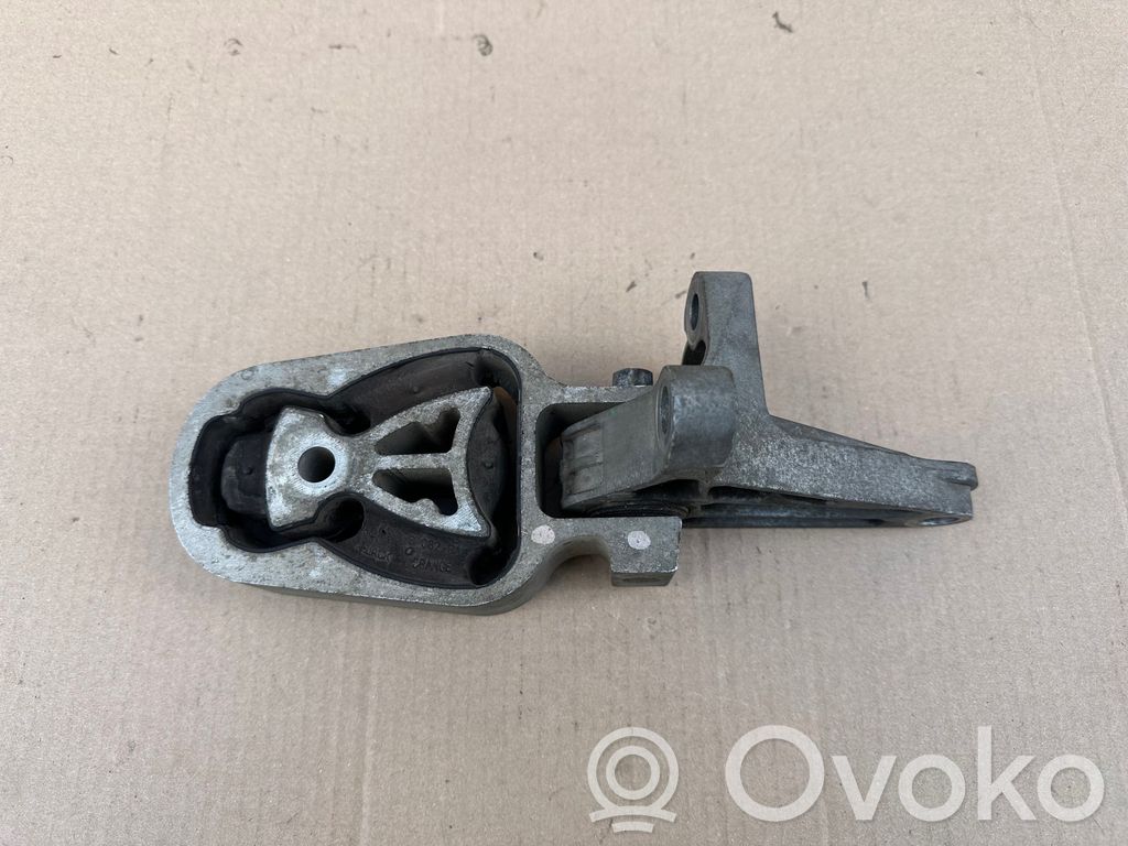 Gearbox mounting bracket   AG916P093DA,AG916P093DA