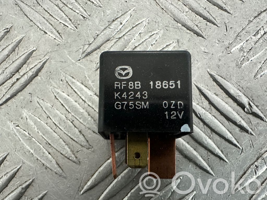 Otros relés   RF8B18651