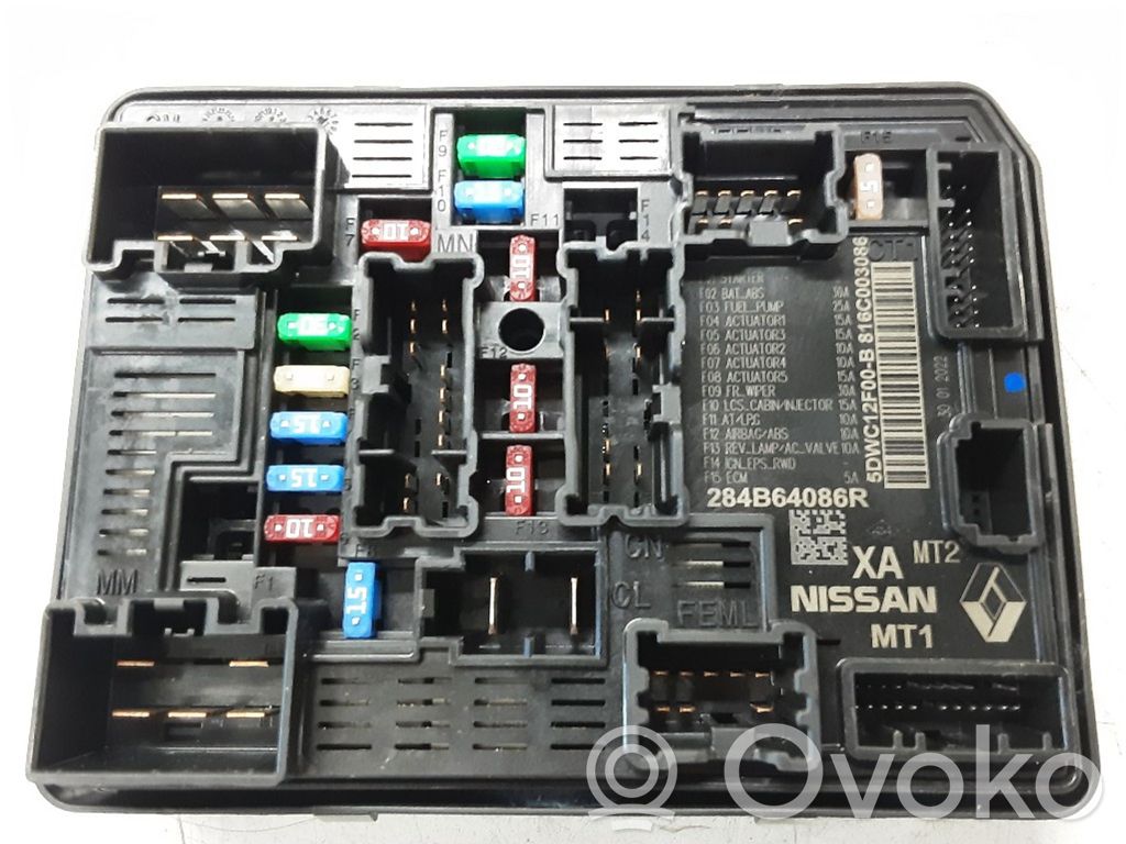 Renault Arkana Juego de caja de fusibles 