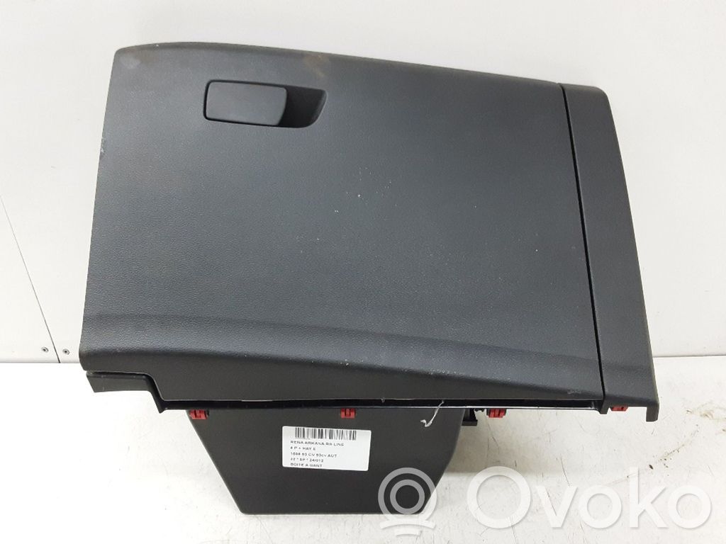 Renault Arkana Otros repuestos del interior 