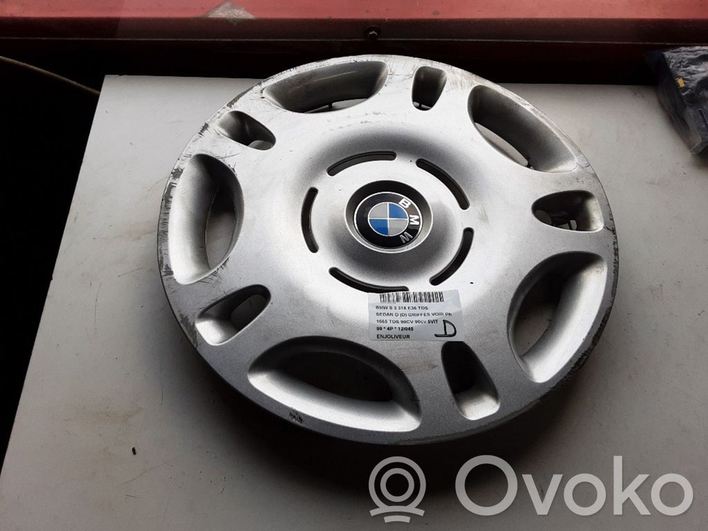 BMW 3 E36 Alkuperäinen pölykapseli 