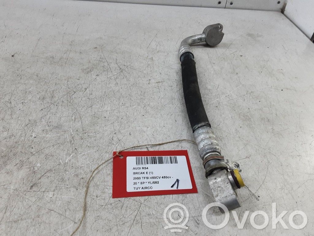 Audi RS4 B9 Ilmastointilaitteen putki (A/C) 
