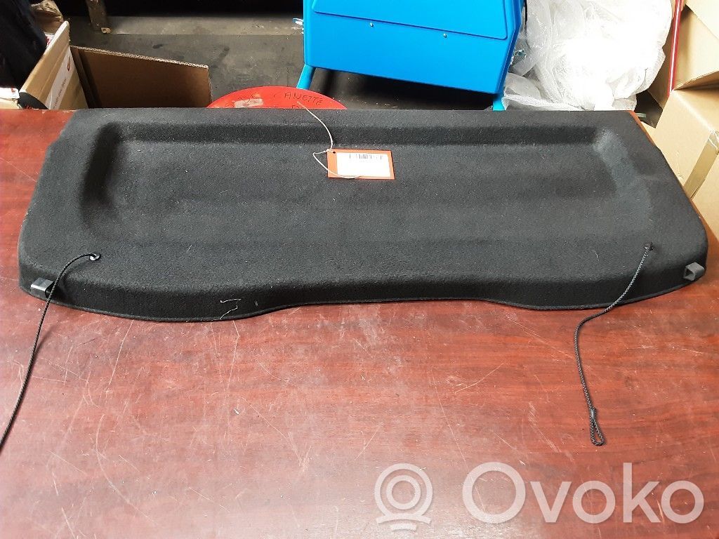 Toyota Yaris XP210 Hutablage 