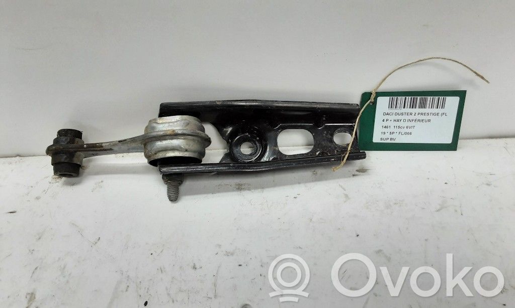 Dacia Duster Gearbox mounting bracket 