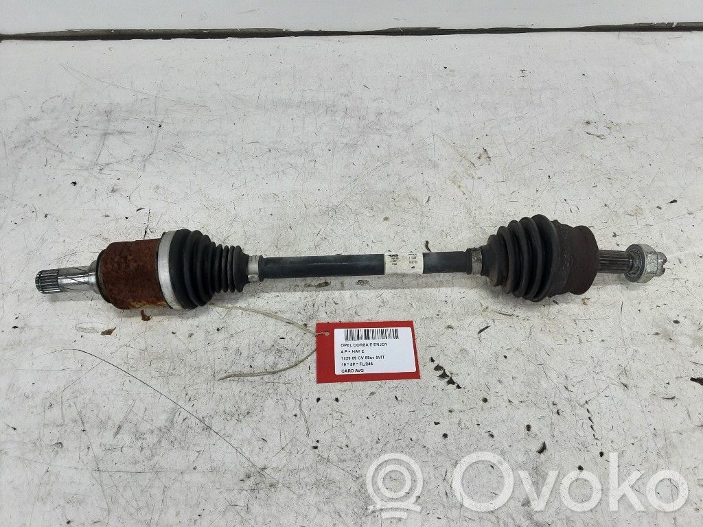 Opel Corsa E Priekinis pusašis 