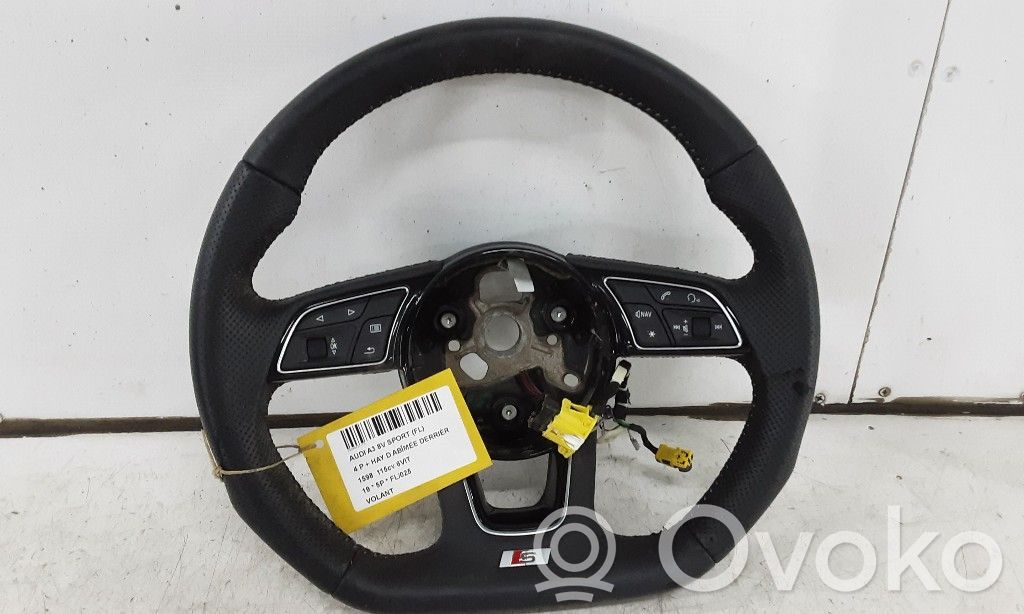Audi A3 S3 8V Ohjauspyörä 