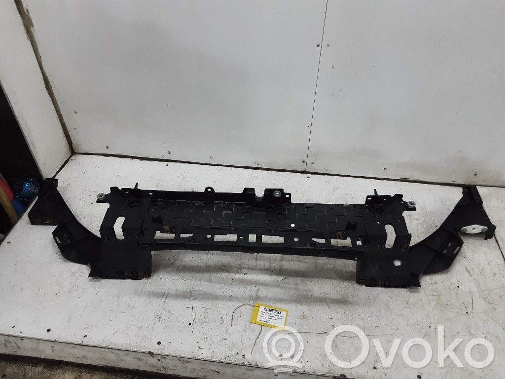 Ford Mondeo MK V Priekinis traversas 