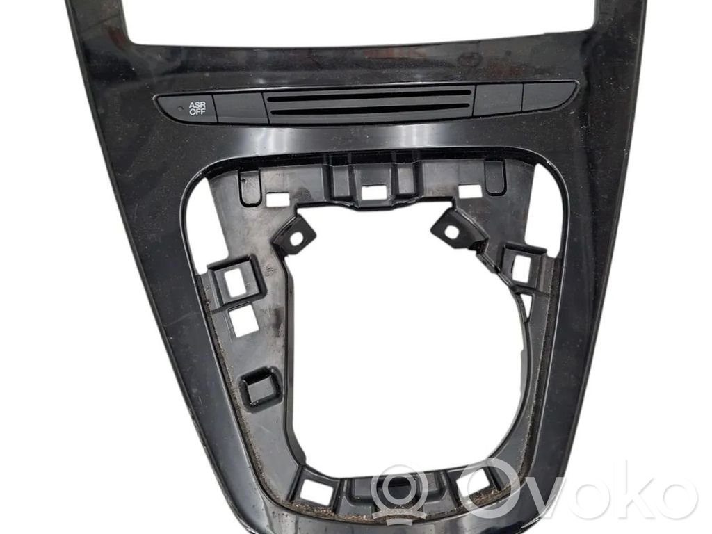 Lancia Ypsilon Gear lever shifter trim leather/knob 