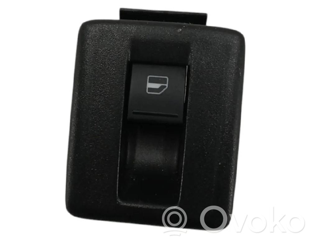 Volkswagen Scirocco Electric window control switch 
