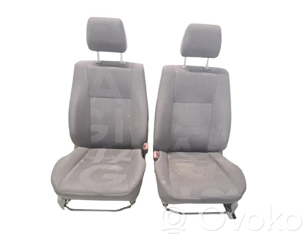 Opel Agila B Juego del asiento 